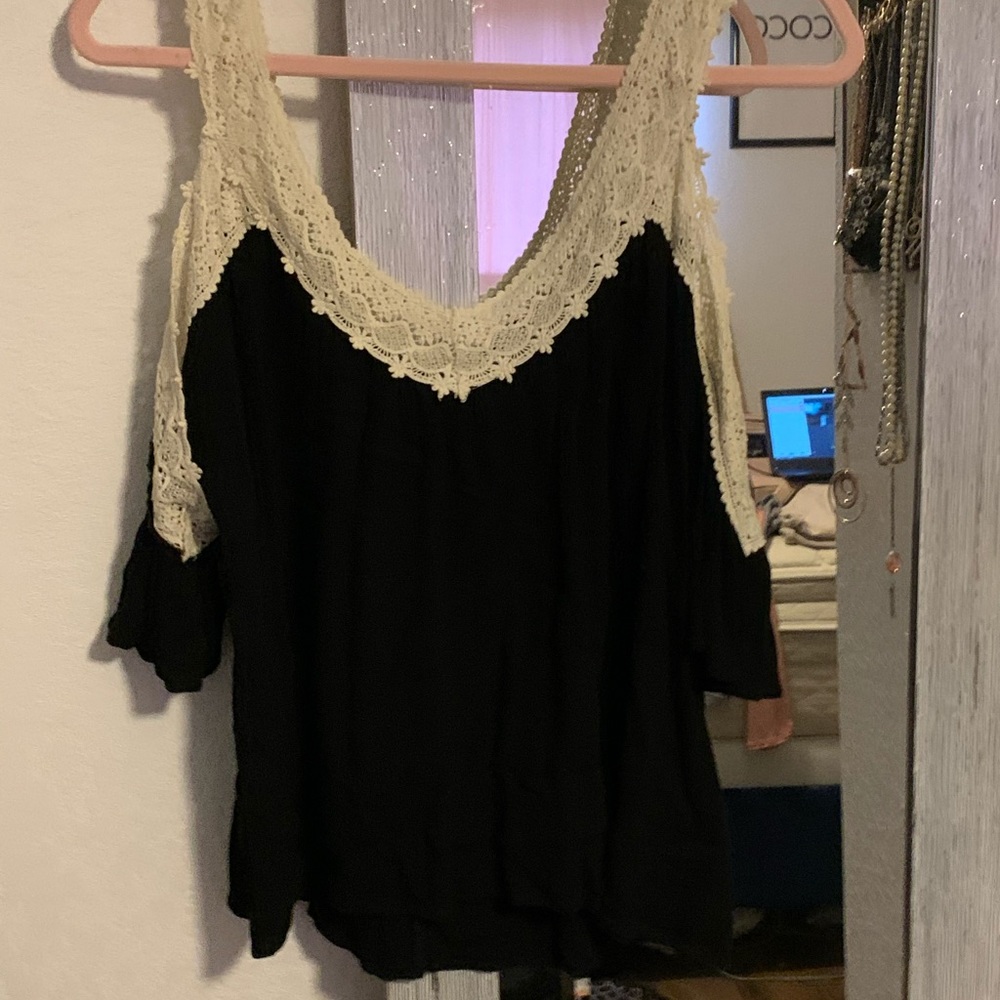 3 cold shoulder tops